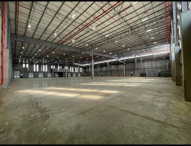 8,513M² WAREHOUSE TO LET IN WATERFALL